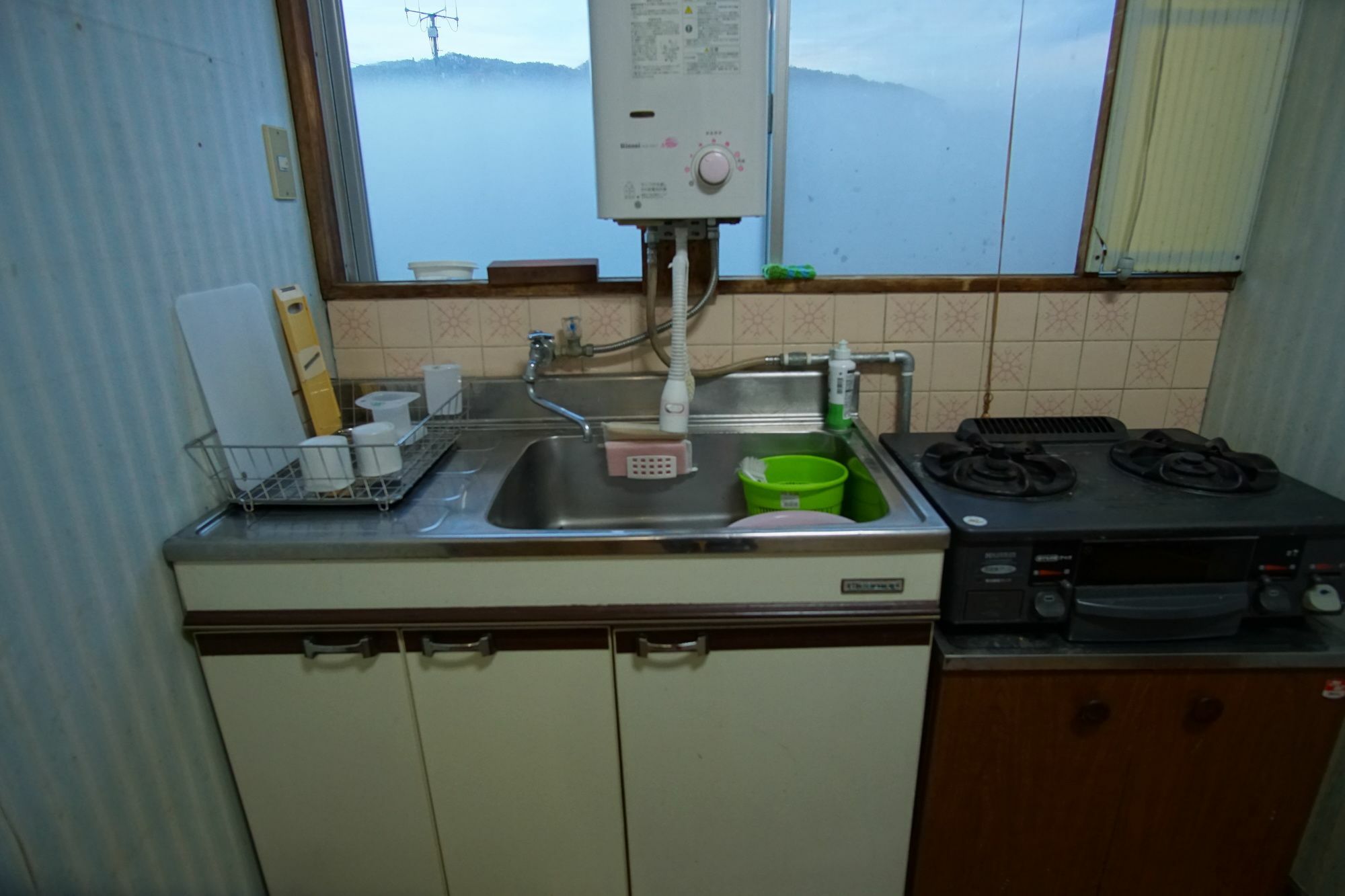 Hakuba Station Guesthouse En Экстерьер фото